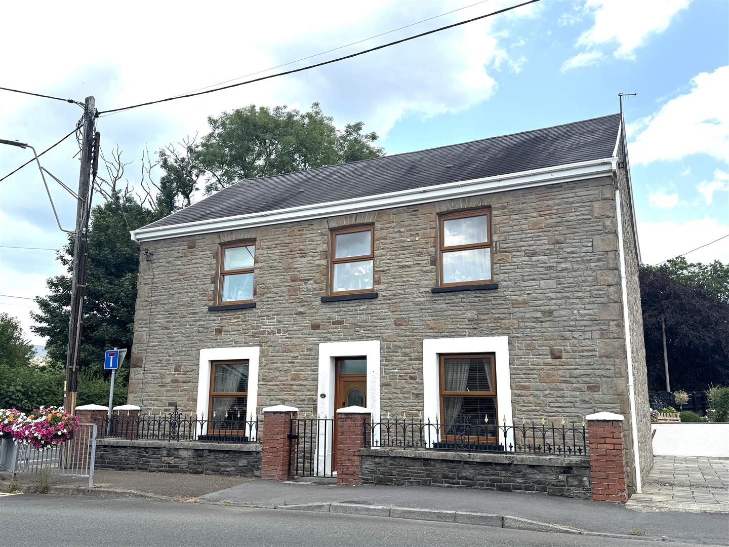 New Road, Ystradowen, Swansea, SA9 2YY